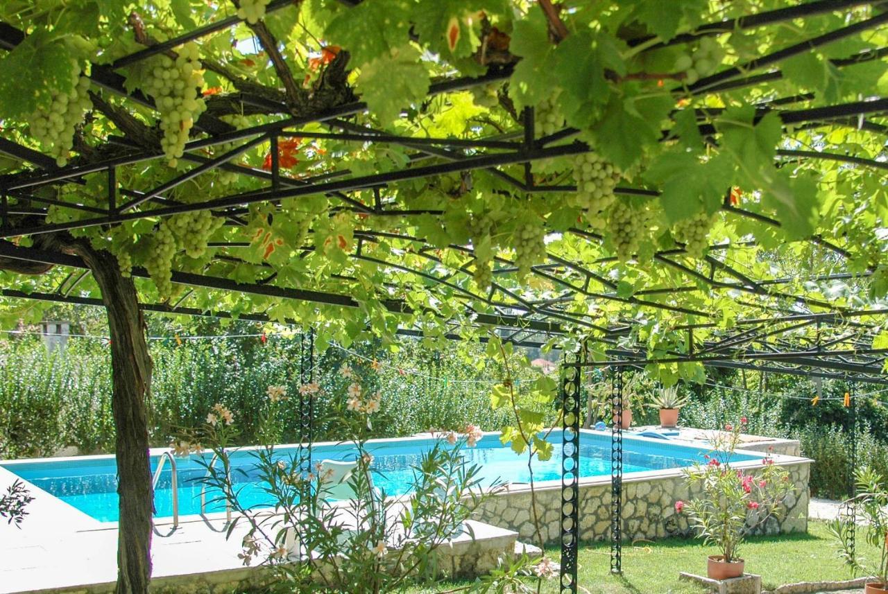 Villa Regina Serafina Balchik Luaran gambar