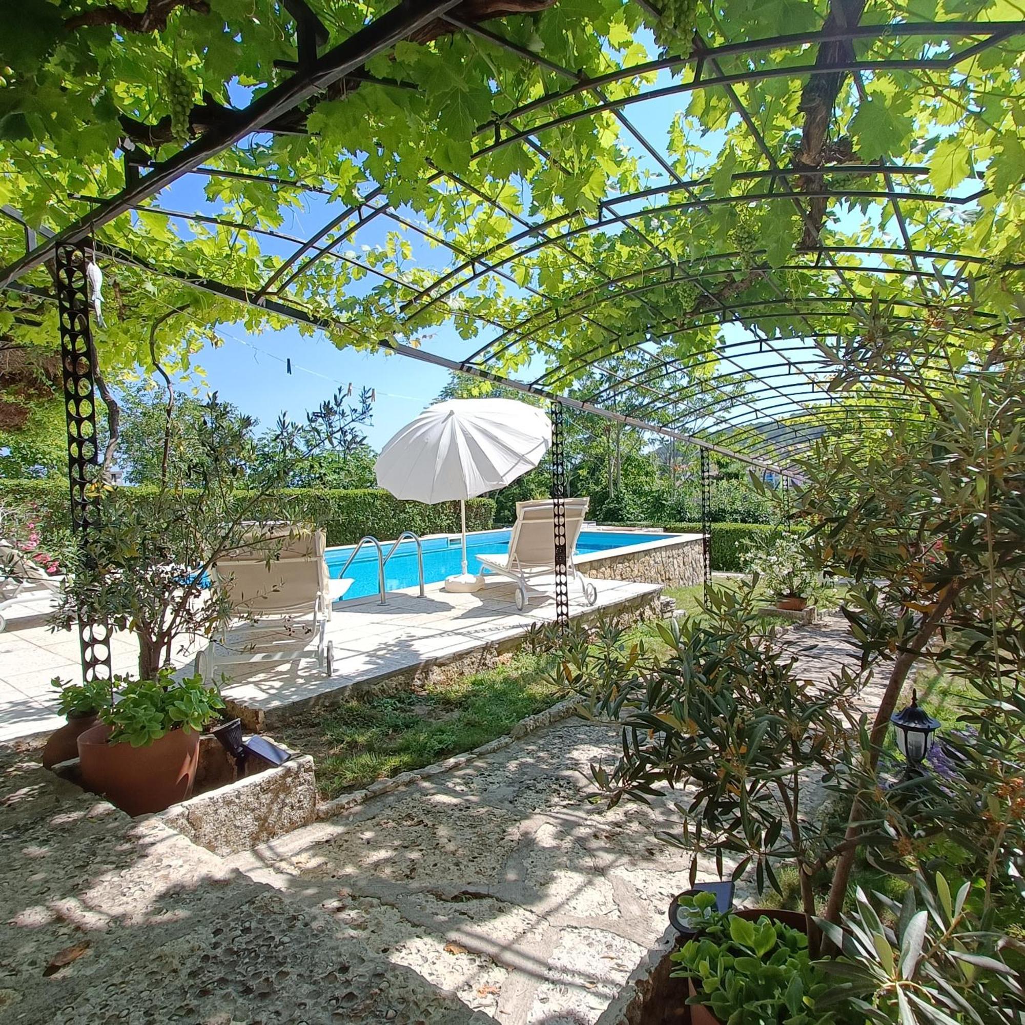 Villa Regina Serafina Balchik Luaran gambar