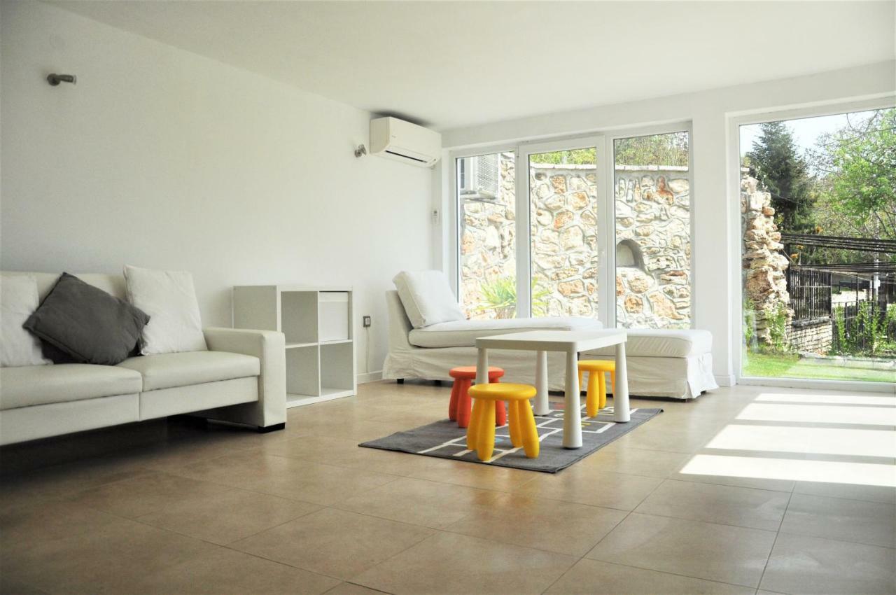 Villa Regina Serafina Balchik Luaran gambar