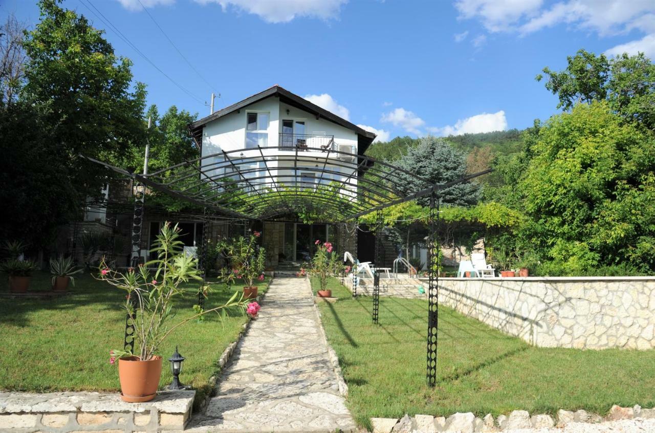 Villa Regina Serafina Balchik Luaran gambar